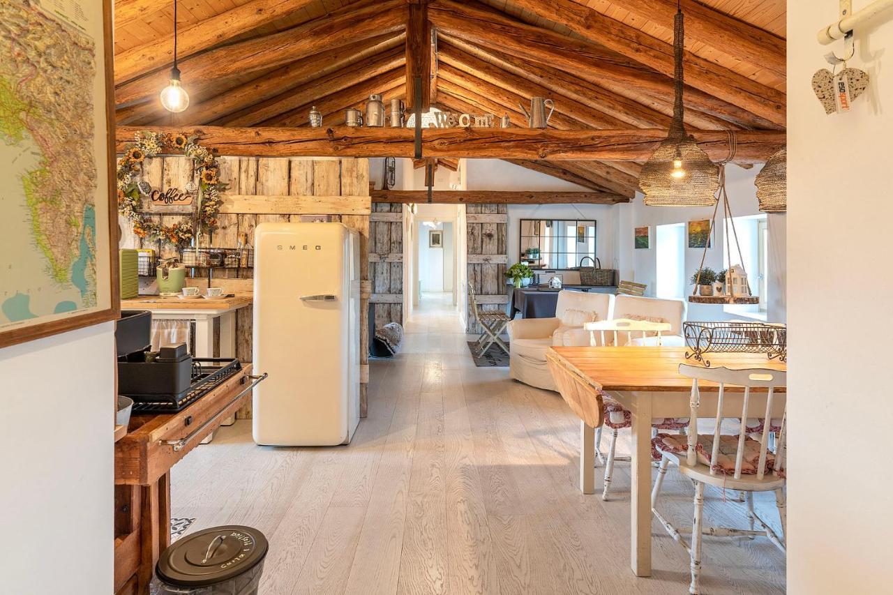 Dori'S Home , Romantico Loft Мазер Экстерьер фото